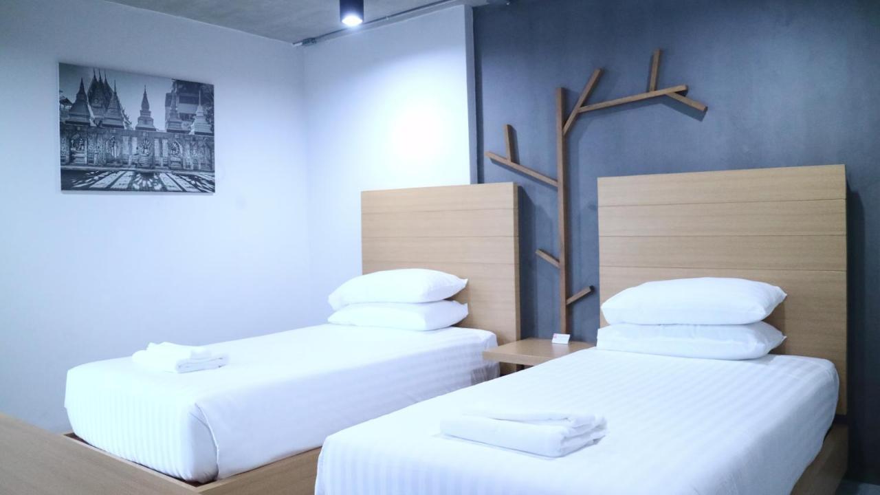 M1 Hotel Nakhon Si Thammarat Exterior photo